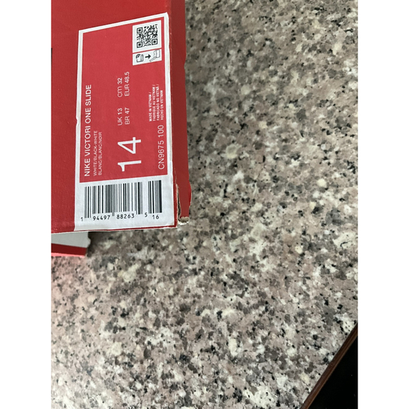 Nike Victori One Slide Sandals WHITE BLACK‎ SWOOSH CN9675-100 SZ:14 - Picture 9 of 9